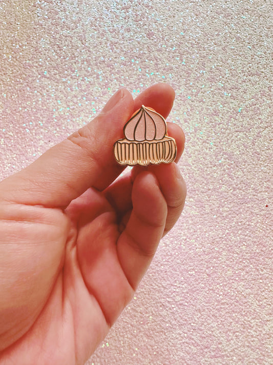 “PEACH ICED GEM” Enamel Pin